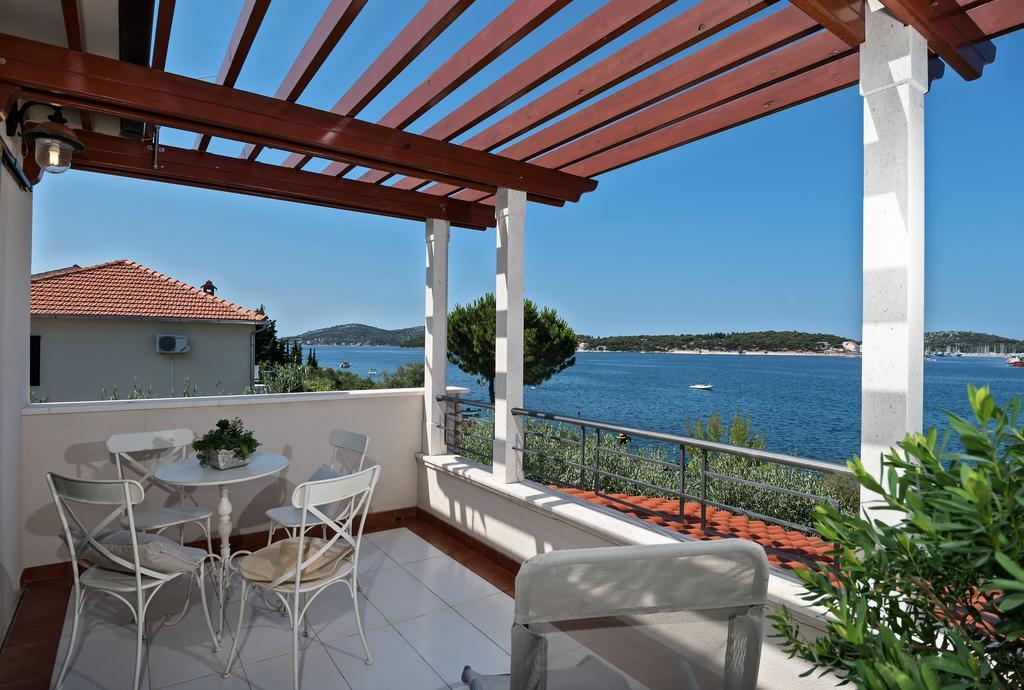 Apartman Roza Рогозница Екстериор снимка