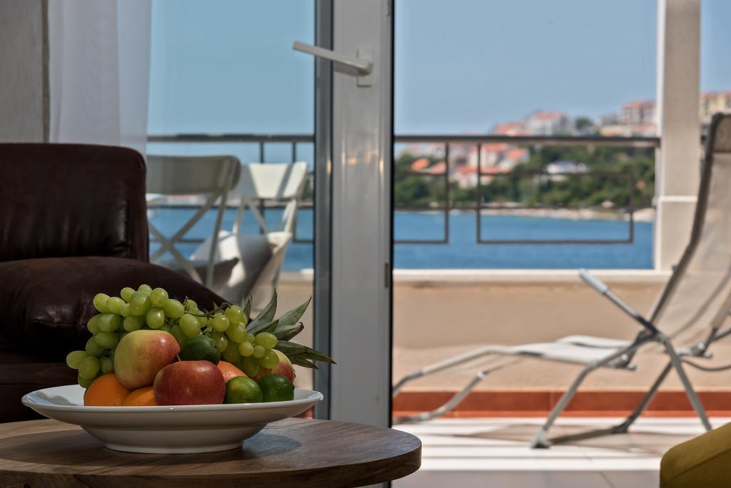 Apartman Roza Рогозница Екстериор снимка