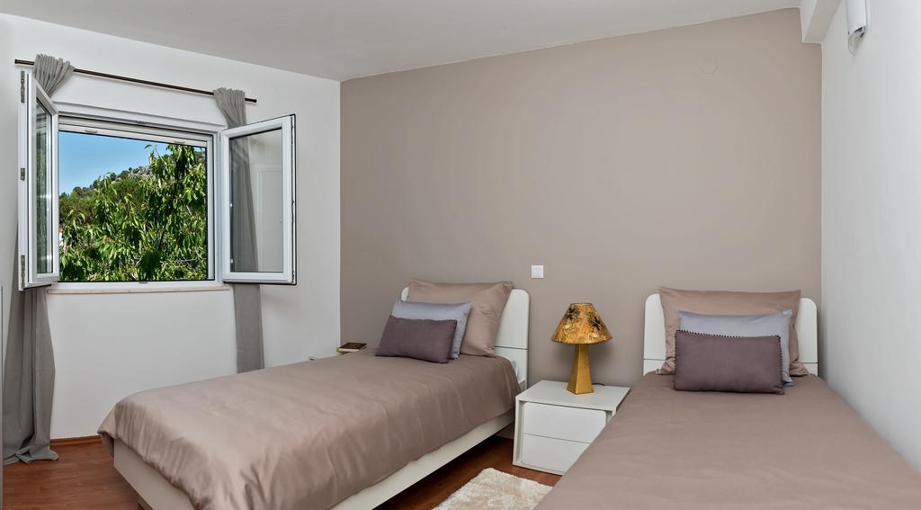 Apartman Roza Рогозница Екстериор снимка
